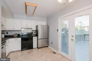 8819 Green Needle, Baltimore, MD 21236 - Photo 10