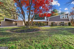 3405 Woodvalley Dr, Pikesville, MD 21208 - Photo 2