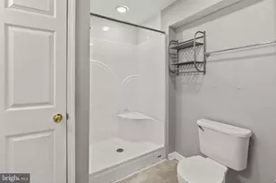 5030 Finsbury Rd, Rosedale, MD 21237 - Photo 30