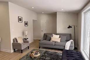 8333 Scotts Level, Baltimore, MD 21208 - Photo 10