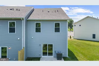 8110 Bartholomew Court, Baltimore, MD 21206 - Photo 4