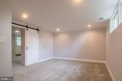 2436 Smith Avenue, Baltimore, MD 21209 - Photo 10