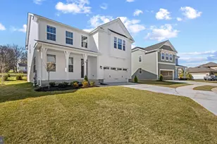 8 Comes Rdg Ct, Rosedale, MD 21237 - Photo 2