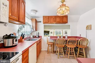 9 Galahad Ct, Baltimore, MD 21237 - Photo 12