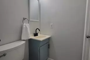 2621 N Snyder Ave, Sparrows Point, MD 21219 - Photo 50