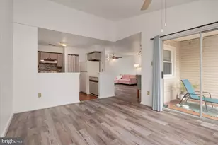 2 Fallen Tree Ct, Baltimore, MD 21227 - Photo 12