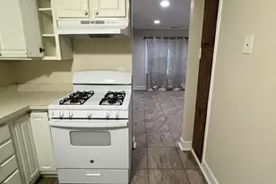 2621 Hallam Ct, Windsor Mill, MD 21244 - Photo 18