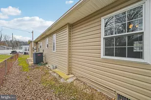 1018 Cord St, Middle River, MD 21220 - Photo 36