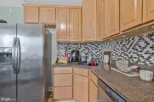 46 Wiltshire Rd, Baltimore, MD 21221 - Photo 14