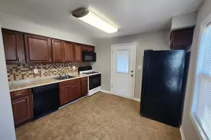 1737 Eastern Blvd, Essex, MD 21221 - Photo 6