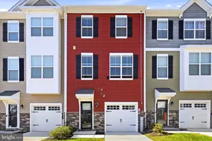 7255 Martin Farm Cir, Baltimore, MD 21237 - Photo 2