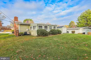 8205 Arrowhead Rd, Baltimore, MD 21208 - Photo 10