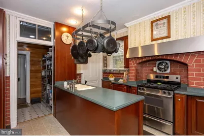 1709 Woodside Avenue, Baltimore, MD 21227 - Photo 10