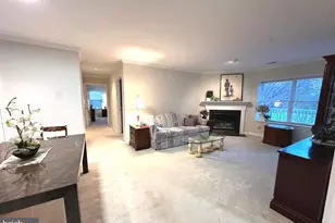 12103 Tullamore Ct, Lutherville Timonium, MD 21093 - Photo 2