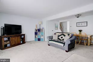 144 E Orange Ct, Parkville, MD 21234 - Photo 10