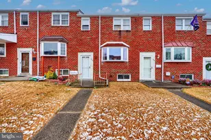 934 Regina Dr, Baltimore, MD 21227 - Photo 1