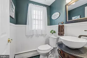 2322 Lodge Forest Dr, Baltimore, MD 21219 - Photo 18