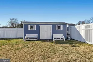 2322 Lodge Forest Dr, Baltimore, MD 21219 - Photo 38