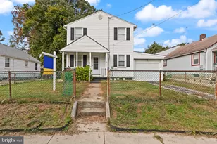 610 N Stuart St, Essex, MD 21221 - Photo 2