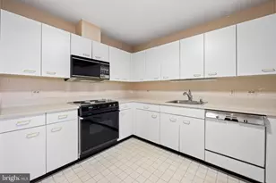 4001 Old Court Rd, Baltimore, MD 21208 - Photo 14