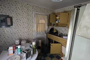 3506 Cornwall Ct, Baltimore, MD 21222 - Photo 2