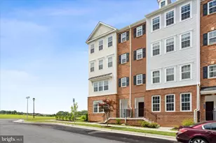 9454 James MacGowan Ln, Owings Mills, MD 21117 - Photo 38