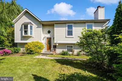 17 Taos Circle, Baltimore, MD 21220 - Photo 2