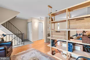 23 Oak Shadows Ct, Baltimore, MD 21228 - Photo 6