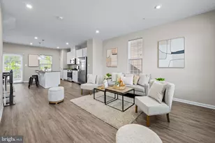 8206 Kirk Farm Cir, Windsor Mill, MD 21244 - Photo 4