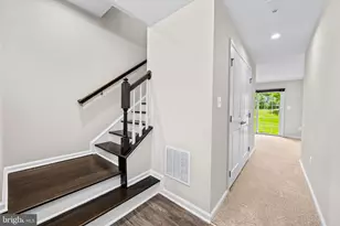 8206 Kirk Farm Cir, Windsor Mill, MD 21244 - Photo 16