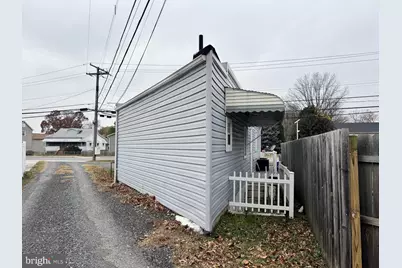 201 Mace Avenue, Essex, MD 21221 - Photo 18