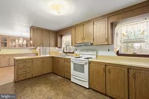 1409 Maple Ave, Baltimore, MD 21221 - Photo 6