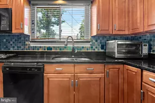 3302 Northbrook Rd, Baltimore, MD 21208 - Photo 6