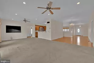 1325 E Riverside Ave, Baltimore, MD 21221 - Photo 18