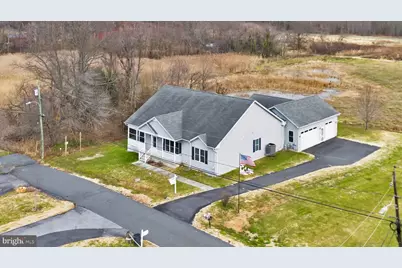 1325 E Riverside Avenue, Baltimore, MD 21221 - Photo 60