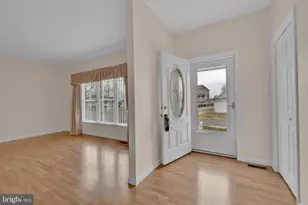 1325 E Riverside Ave, Baltimore, MD 21221 - Photo 8