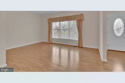 1325 E Riverside Avenue, Baltimore, MD 21221 - Photo 12