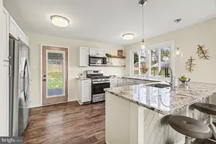 9102 Lamaze Rd, Baltimore, MD 21234 - Photo 8