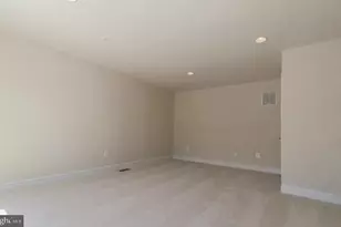 44 Linden Pl, Towson, MD 21286 - Photo 10