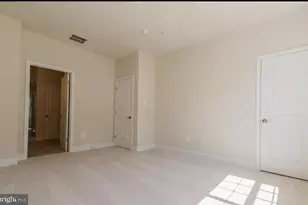 44 Linden Pl, Towson, MD 21286 - Photo 6