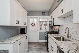 318 Westshire Rd, Baltimore, MD 21229 - Photo 16