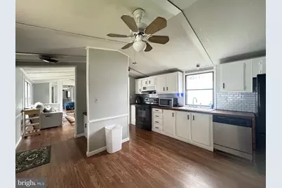 819 Leswood, Dundalk, MD 21222 - Photo 10