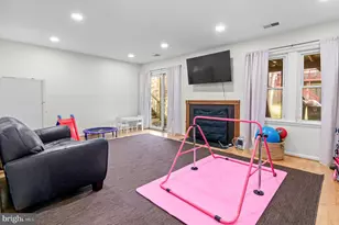 6939 Copperbend Ln, Baltimore, MD 21209 - Photo 16