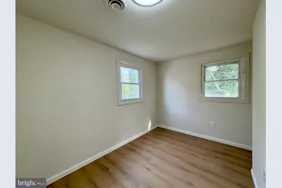 815 Seneca Park Road, Middle River, MD 21220 - Photo 18