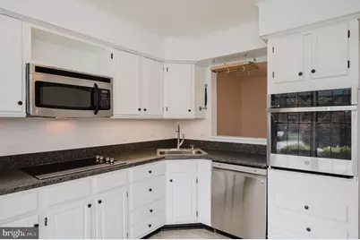 27 Faraday Drive, Lutherville Timonium, MD 21093 - Photo 12