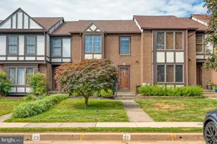 27 Faraday Dr, Lutherville Timonium, MD 21093 - Photo 2