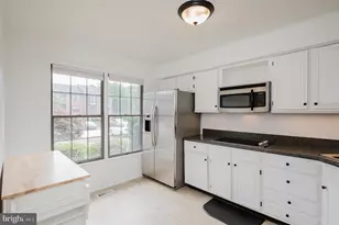 27 Faraday Dr, Lutherville Timonium, MD 21093 - Photo 8