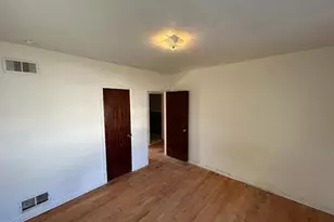 323 3rd Ave, Baltimore, MD 21227 - Photo 14