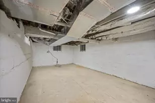 1010 Leeds Ave, Baltimore, MD 21229 - Photo 42