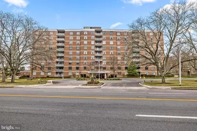 1 Slade Avenue #304, Baltimore, MD 21208 - Photo 2